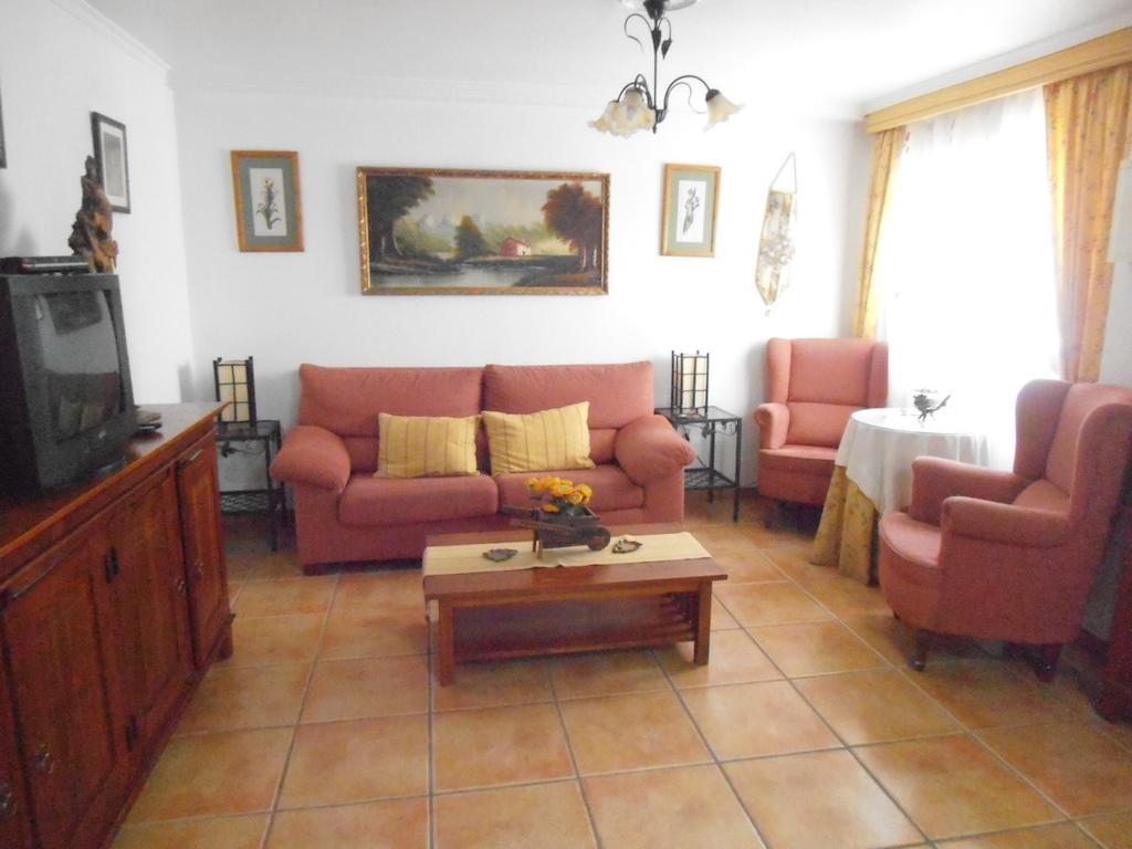 Alojamiento Rural Torre Hueca Pinos Puente Room photo